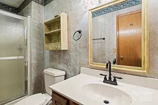 45 Pinecrest Dr, Franklin, NC 28734 - Photo 31