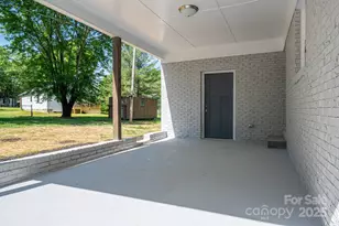 692 S Pink St, Cherryville, NC 28021 - Photo 11