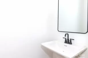 2501 Elon St, Charlotte, NC 28208 - Photo 7