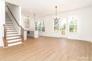 2501 Elon St, Charlotte, NC 28208 - Photo 11