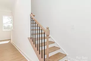 2501 Elon St, Charlotte, NC 28208 - Photo 25