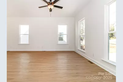 2501 Elon Street, Charlotte, NC 28208 - Photo 9