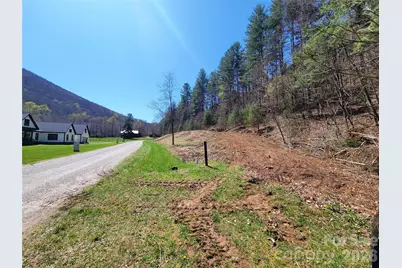 300 Shining Rock Drive #25, Canton, NC 28716 - Photo 7