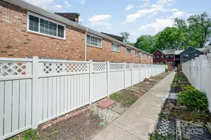 1218 Green Oaks Ln, Charlotte, NC 28205 - Photo 29