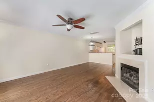 1218 Green Oaks Ln, Charlotte, NC 28205 - Photo 11