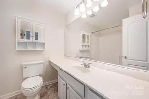 1218 Green Oaks Ln, Charlotte, NC 28205 - Photo 21