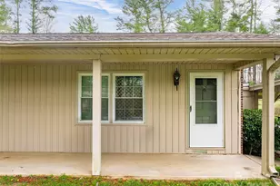 621 A B C & 623 Price Rd, Hendersonville, NC 28739 - Photo 11