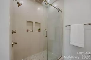 604 E 16th St, Charlotte, NC 28206 - Photo 35