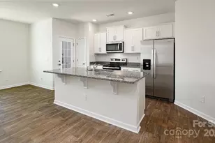 6157 Helens Rst Ln, Lincolnton, NC 28092 - Photo 3