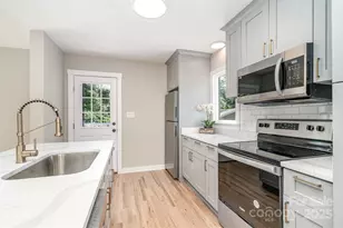 504 N Hawthorne St, Mount Holly, NC 28120 - Photo 7