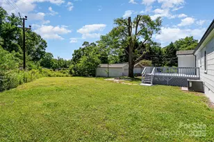 504 N Hawthorne St, Mount Holly, NC 28120 - Photo 19