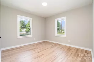 504 N Hawthorne St, Mount Holly, NC 28120 - Photo 13