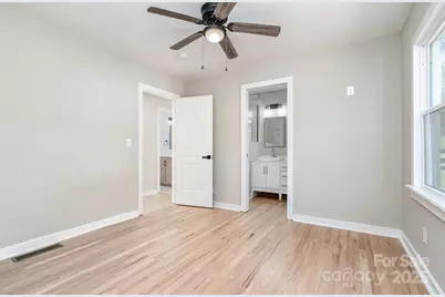 504 N Hawthorne Street, Mount Holly, NC 28120 - Photo 11