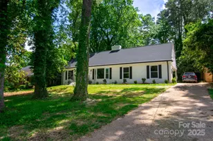 2601 Pinewood Rd, Gastonia, NC 28054 - Photo 5