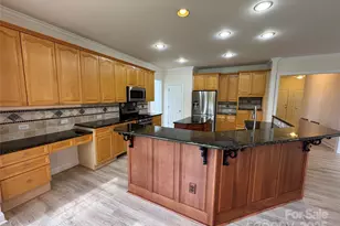 6316 Glengarrie Ln, Huntersville, NC 28078 - Photo 13