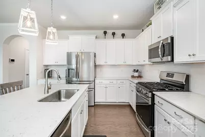 17502 Snug Harbor Road, Charlotte, NC 28278 - Photo 15