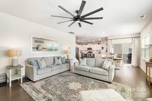 17502 Snug Harbor Rd, Charlotte, NC 28278 - Photo 11