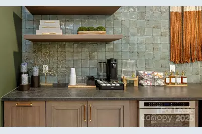 515 Royal Court #B1, Charlotte, NC 28202 - Photo 17