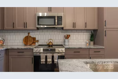 515 Royal Court #A1, Charlotte, NC 28202 - Photo 29