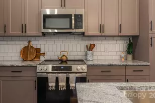 515 Royal Ct, Charlotte, NC 28202 - Photo 29