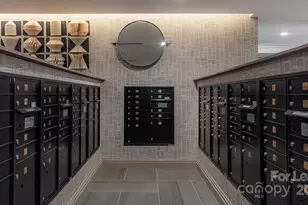 515 Royal Ct, Charlotte, NC 28202 - Photo 11