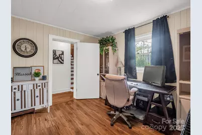 88 N Valley Street, Marion, NC 28752 - Photo 23