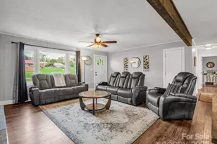 88 N Valley St, Marion, NC 28752 - Photo 5