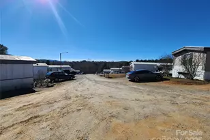 5 Becky Ln, Fairview, NC 28730 - Photo 13