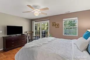 184 Aurora Dr, Asheville, NC 28805 - Photo 13