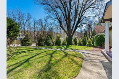 184 Aurora Drive, Asheville, NC 28805 - Photo 3