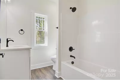 9165 Cherokee Drive, Hickory, NC 28601 - Photo 9