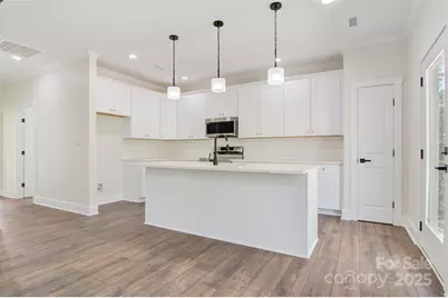 9165 Cherokee Drive, Hickory, NC 28601 - Photo 17