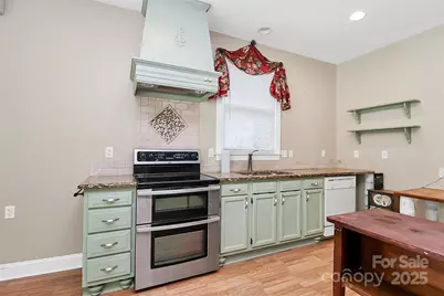 729 Lochaven Road, Waxhaw, NC 28173 - Photo 37