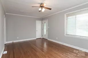 668 Riverside Dr, Lincolnton, NC 28092 - Photo 11