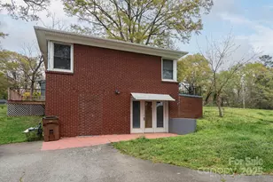 668 Riverside Dr, Lincolnton, NC 28092 - Photo 3