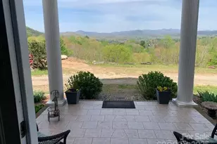 2399 Pleasant Grove Rd, Hendersonville, NC 28739 - Photo 5