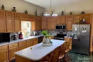 2399 Pleasant Grove Rd, Hendersonville, NC 28739 - Photo 15