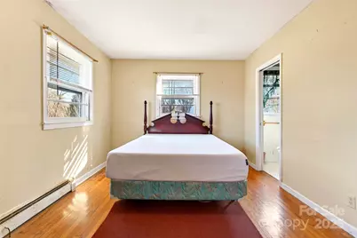 106 Chapel Street, Spruce Pine, NC 28777 - Photo 21