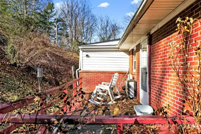 106 Chapel Street, Spruce Pine, NC 28777 - Photo 31