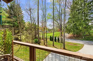 180 Moody Ave, Candler, NC 28715 - Photo 5