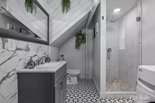 2701 Old North Sharon Amity Rd, Charlotte, NC 28205 - Photo 23