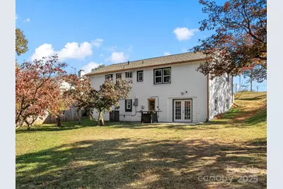 2701 Old North Sharon Amity Road, Charlotte, NC 28205 - Photo 3