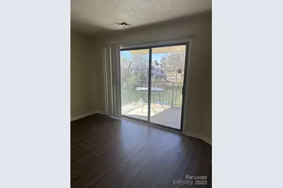 4816 Spring Lake Drive #E, Charlotte, NC 28212 - Photo 9