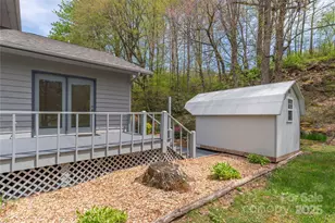 287 Caldwell Dr, Maggie Valley, NC 28751 - Photo 5