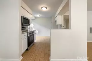 7116 Winery Ln, Charlotte, NC 28227 - Photo 7