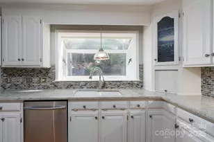 758 Williamsburg Dr NE, Concord, NC 28025 - Photo 9