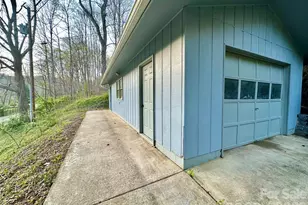5381 State Hwy 197 S Hwy, Burnsville, NC 28714 - Photo 37