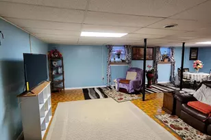 406 S Caldwell Ave, Newton, NC 28658 - Photo 13