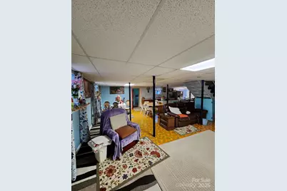 406 S Caldwell Avenue, Newton, NC 28658 - Photo 21