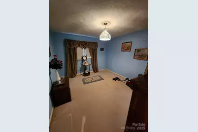 406 S Caldwell Avenue, Newton, NC 28658 - Photo 25